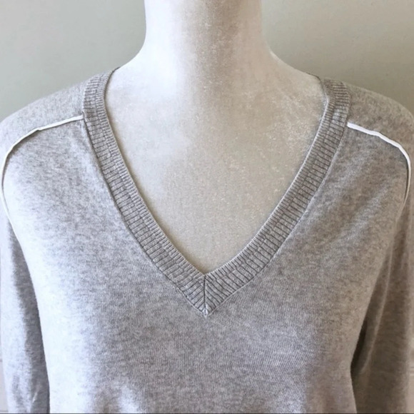 J. Crew New Merino Wool Tipped Gray Sweater XS - Picture 2 of 5